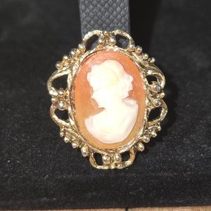 Vintage Gold Tone Cameo Brooch Orange Ombre Oval
